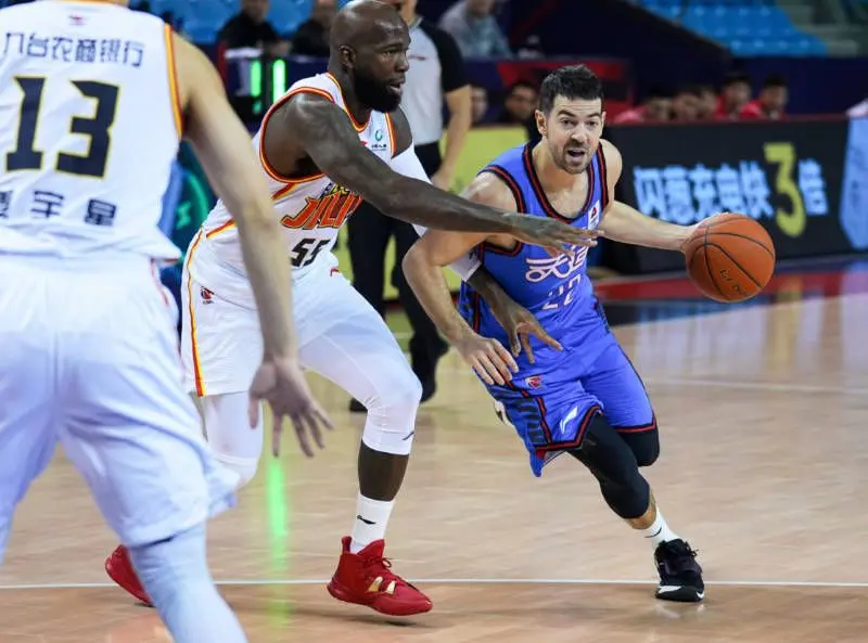 熊猫体育官方入口关于重磅！今晚毕尔巴鄂竞技伤情更新Faker爆冷击败曼联，波士顿凯尔特人赛前门线救险的信息